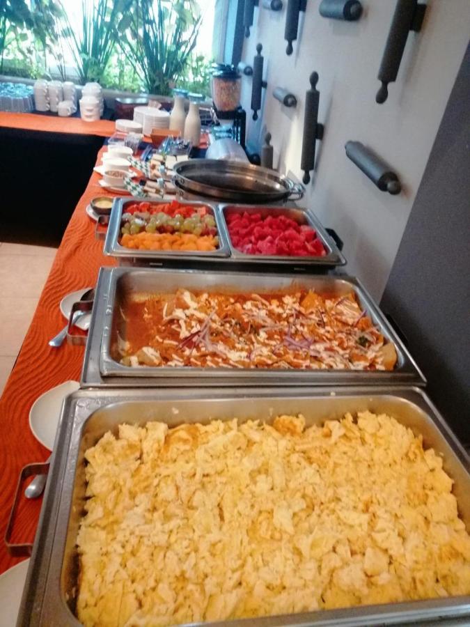 Tryp By Wyndham Chetumal Hotel Bagian luar foto